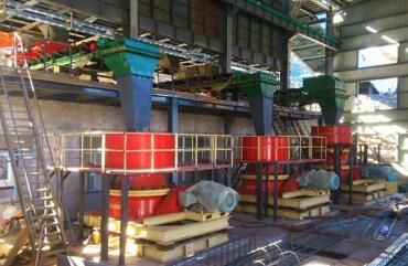 山東金礦石破碎生產(chǎn)線 山東金礦石破碎生產(chǎn)線